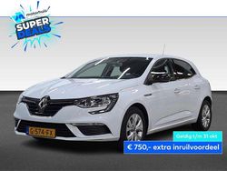Wit Gebruikt 2019 Renault Mégane IV LIMITED Hatchback | € 10.995 (Eerlijke prijs)