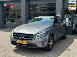 Grijs Gebruikt 2018 Mercedes GLA200 Premium Plus SUV | € 18.999 (Eerlijke prijs)