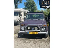Paars Gebruikt 2004 Lada niva SUV | € 3.750