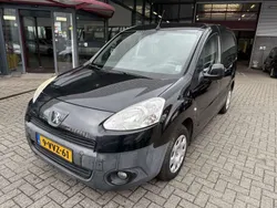 Zwart Gebruikt 2012 Peugeot Partner MPV | € 3.190 (Eerlijke prijs)