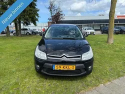 Zwart Gebruikt 2010 Citroën C4 Hatchback | € 2.499 (Iets duurder)