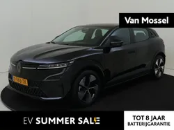 Noir etoile Gebruikt 2023 Renault Mégane Equilibre Hatchback | € 24.940 (Goede deal)
