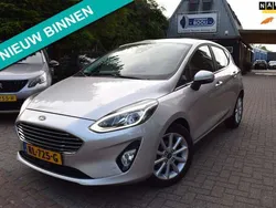 Grijs Gebruikt 2018 Ford Fiesta Titanium Hatchback | € 15.445 (Eerlijke prijs)