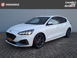Wit Gebruikt 2022 Ford Focus ST Hatchback | € 34.495 (Iets duurder)