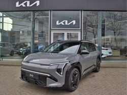 Grijs, metallic lak Nieuw 2025 Kia EV3 SUV | € 46.885 (Duur)