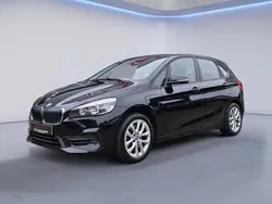 Zwart Gebruikt 2018 BMW 225 Active Tourer iPerformance MPV | € 17.950 (Eerlijke prijs)