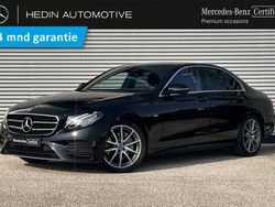 Zwart, metallic lak Gebruikt 2020 Mercedes E200 AMG line Sedan | € 35.900 (Eerlijke prijs)