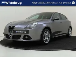 Grijs Gebruikt 2015 Alfa Romeo Giulietta Sprint Hatchback | € 16.925 (Eerlijke prijs)