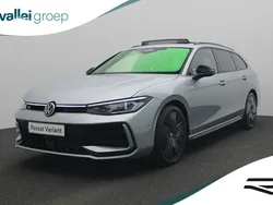 Grijs Nieuw 2024 VW Passat Business Stationwagen | € 56.999