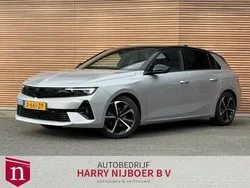 Grijs Gebruikt 2024 Opel Astra Hatchback | € 26.650 (Super prijs)