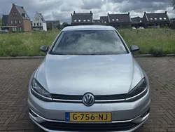 Grijs Gebruikt 2019 VW Golf VII Comfortline Sedan | € 17.000 (Goede deal)