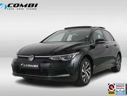Zwart Gebruikt 2023 VW Golf VIII Style Hatchback | € 34.650 (Duur)