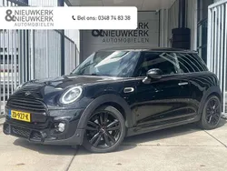 Zwart Gebruikt 2019 Mini John Cooper Works Hatchback | € 22.849 (Eerlijke prijs)