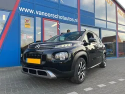 Zwart Gebruikt 2018 Citroën C3 PureTech Hatchback | € 11.900 (Iets duurder)