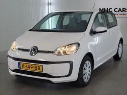 Wit Gebruikt 2020 VW up! Move Hatchback | € 9.400 (Goede deal)