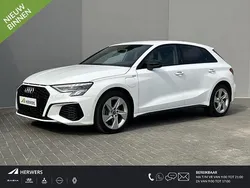 Wit Gebruikt 2023 Audi A3 Sportback S-Line Hatchback | € 30.935 (Goede deal)