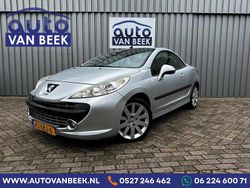 Grijs Gebruikt 2008 Peugeot 207 CC Sport Cabriolet | € 1.950 (Super prijs)