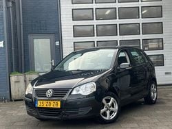Zwart Gebruikt 2008 VW Polo Hatchback | € 3.495 (Eerlijke prijs)