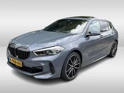 Grijs Gebruikt 2021 BMW 118 Executive Hatchback | € 28.950 (Duur)