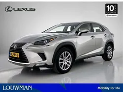 Grijs Gebruikt 2020 Lexus NX300h Business Edition SUV | € 38.950 (Eerlijke prijs)
