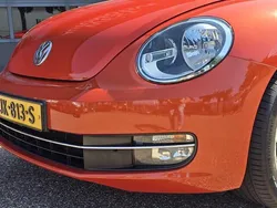 Oranje Gebruikt 2016 VW Beetle Design Hatchback | € 13.950 (Eerlijke prijs)