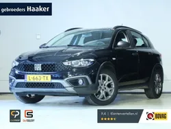Zwart, metallic lak Gebruikt 2021 Fiat Tipo Cross Hatchback | € 16.900 (Eerlijke prijs)