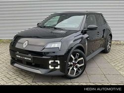 Zwart Nieuw 2025 Renault R5 Komfort Hatchback | € 35.860