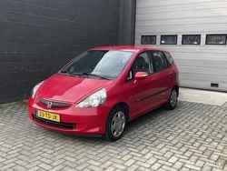 Rood Gebruikt 2006 Honda Jazz LS Hatchback | € 4.250 (Eerlijke prijs)