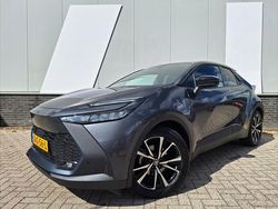 Grijs Gebruikt 2024 Toyota C-HR SUV | € 32.849 (Duur)