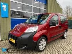 Rood Gebruikt 2009 Citroën Nemo MPV | € 3.499 (Eerlijke prijs)