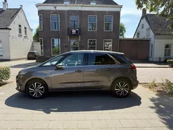 Bruin Gebruikt 2017 Citroën C4 Picasso Feel MPV | € 13.950 (Eerlijke prijs)