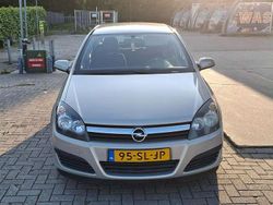 Grijs Gebruikt 2006 Opel Astra Enjoy Hatchback | € 1.300 (Eerlijke prijs)