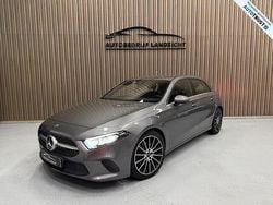 Grijs Gebruikt 2019 Mercedes A160 Advantage Hatchback | € 17.450 (Eerlijke prijs)