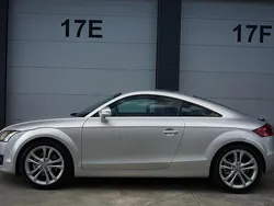 Grijs, metallic lak Gebruikt 2006 Audi TT Proline Coupé | € 10.900 (Eerlijke prijs)