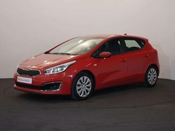 Rood Gebruikt 2018 Kia Ceed Sedan | € 10.490