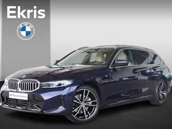 Blauw Gebruikt 2024 BMW 330e Comfort Edition Stationwagen | € 54.450 (Goede deal)