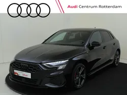 Zwart Gebruikt 2022 Audi A3 Sportback Competition Hatchback | € 33.450 (Eerlijke prijs)