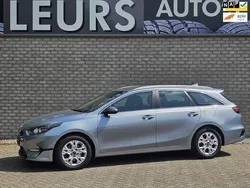 Grijs Gebruikt 2023 Kia Ceed Sportswagon Stationwagen | € 19.950 (Eerlijke prijs)