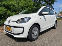 Wit Gebruikt 2013 VW up! move up! Hatchback | € 4.249 (Goede deal)