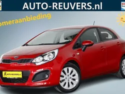 Rood Gebruikt 2013 Kia Rio Hatchback | € 12.900 (Iets duurder)