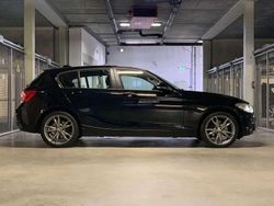 Zwart Gebruikt 2017 BMW 120 Advantage Hatchback | € 20.000 (Eerlijke prijs)