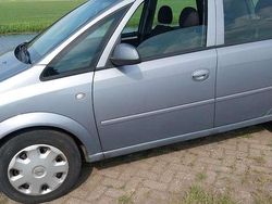 Grijs Gebruikt 2006 Opel Meriva Enjoy MPV | € 1.150 (Eerlijke prijs)