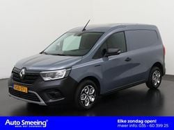 Grijs Gebruikt 2022 Renault Kangoo MPV | € 13.945 (Eerlijke prijs)