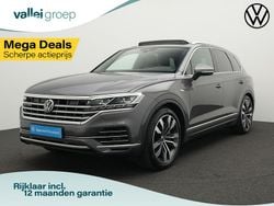 Grijs Gebruikt 2022 VW Touareg Elegance SUV | € 52.900 (Goede deal)
