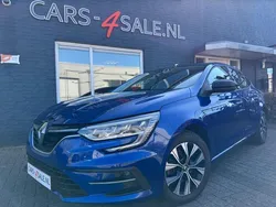 Blauw Gebruikt 2022 Renault Mégane IV Intens Hatchback | € 15.750