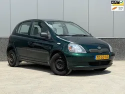 Groen Gebruikt 2000 Toyota Yaris Luna Hatchback | € 1.100 (Eerlijke prijs)