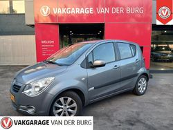 Grijs Gebruikt 2014 Opel Agila Hatchback | € 6.450 (Iets duurder)