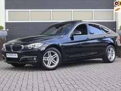 Zwart Gebruikt 2017 BMW 320 Gran Turismo Luxury Line Hatchback | € 19.700 (Eerlijke prijs)