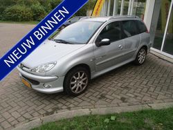 Zilver Gebruikt 2005 Peugeot 206 Quiksilver Stationwagen | € 1.460 (Eerlijke prijs)