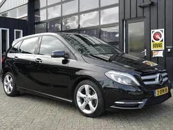 Zwart Gebruikt 2014 Mercedes B180 Prestige MPV | € 12.589 (Goede deal)